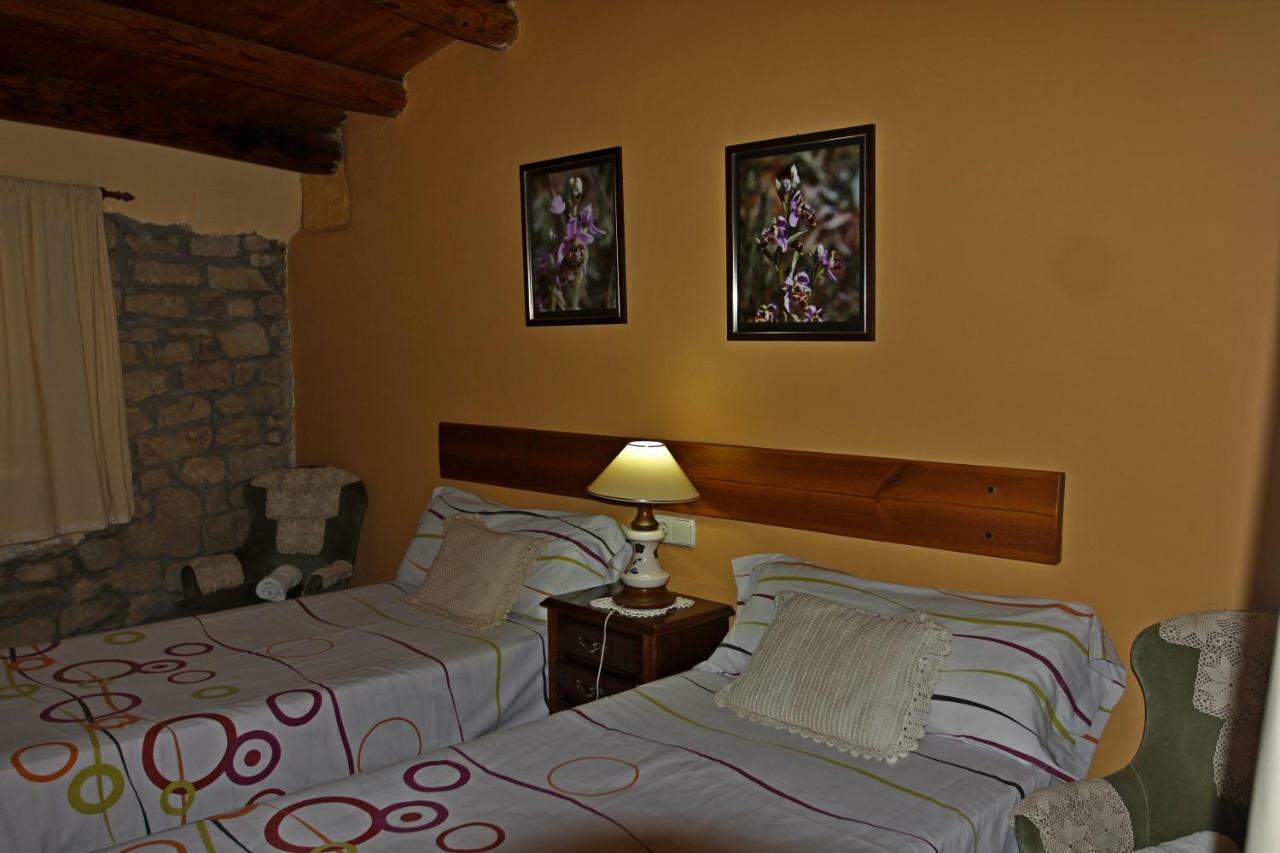 Casa Oliban Guest House Arbanies ภายนอก รูปภาพ